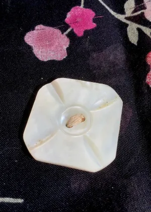 A Carved Deco Mother of Pearl Vintage Button