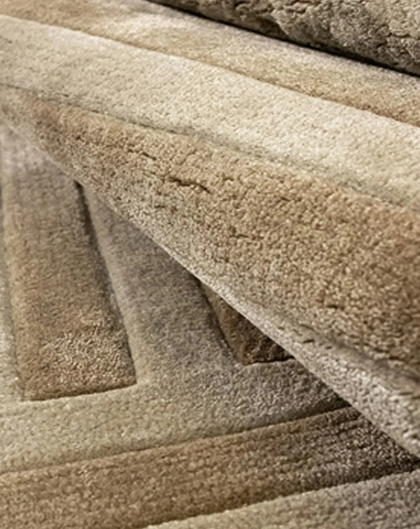 Ellie Saab Stripes Rug
