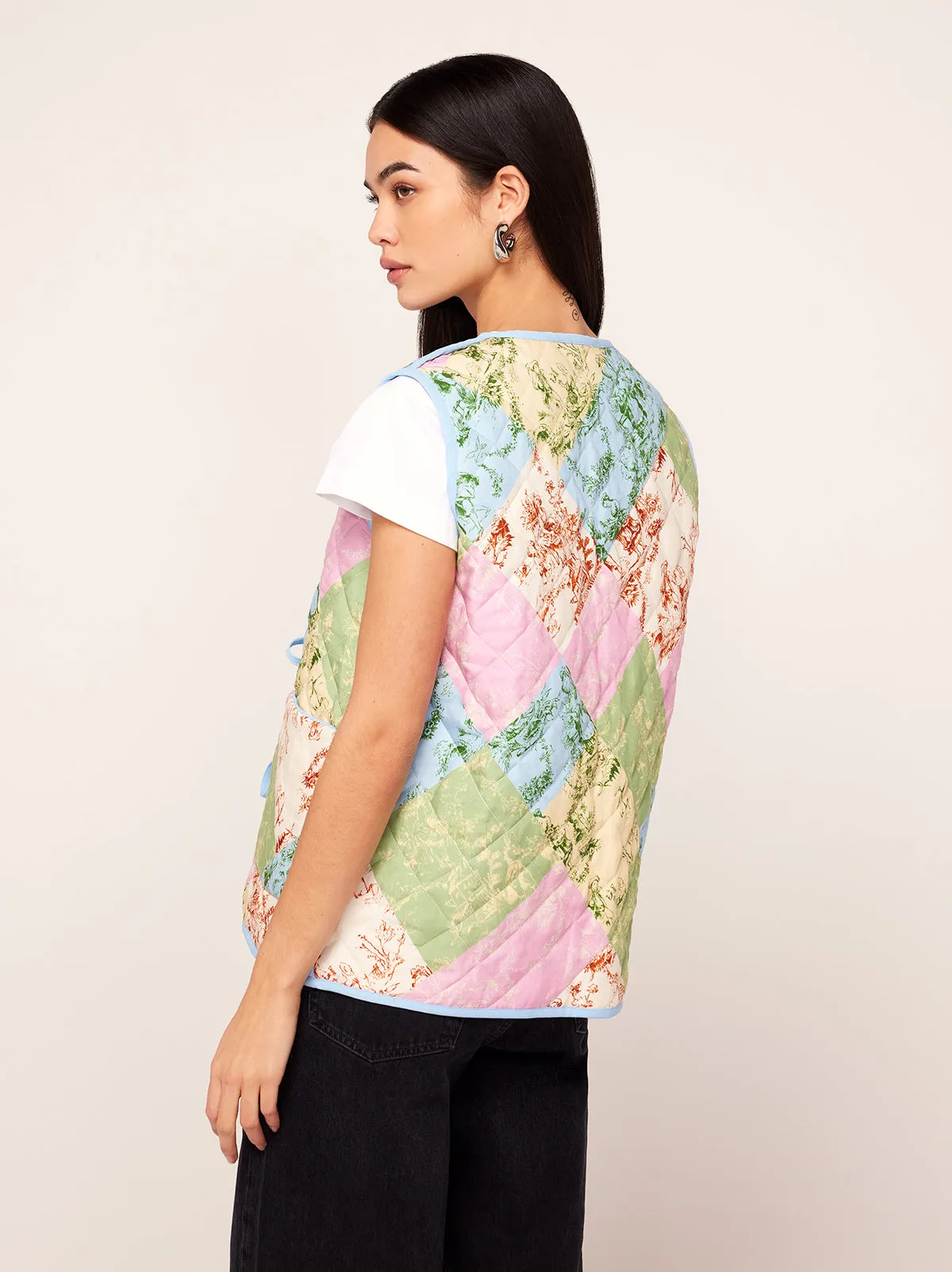 Gladys Patched Toile De Jouy Reversible Quilted Gilet
