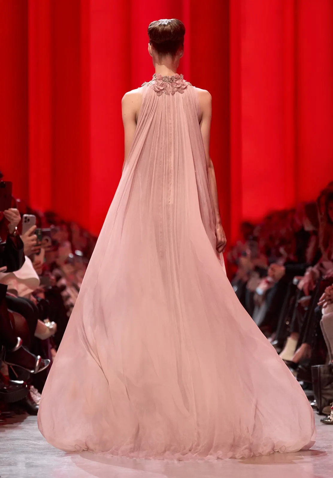 Look 11