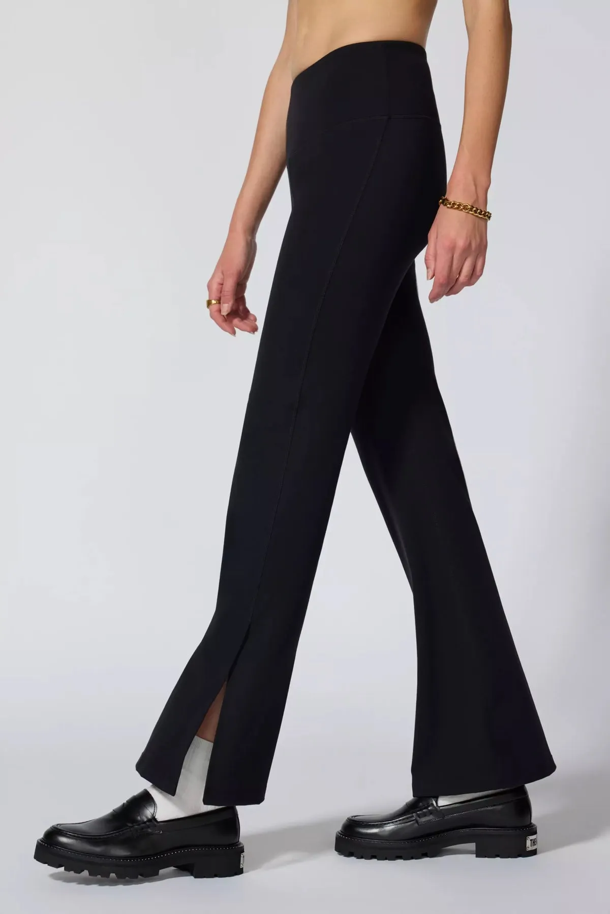 MPG Sport Women Velocity Flare - BLACK