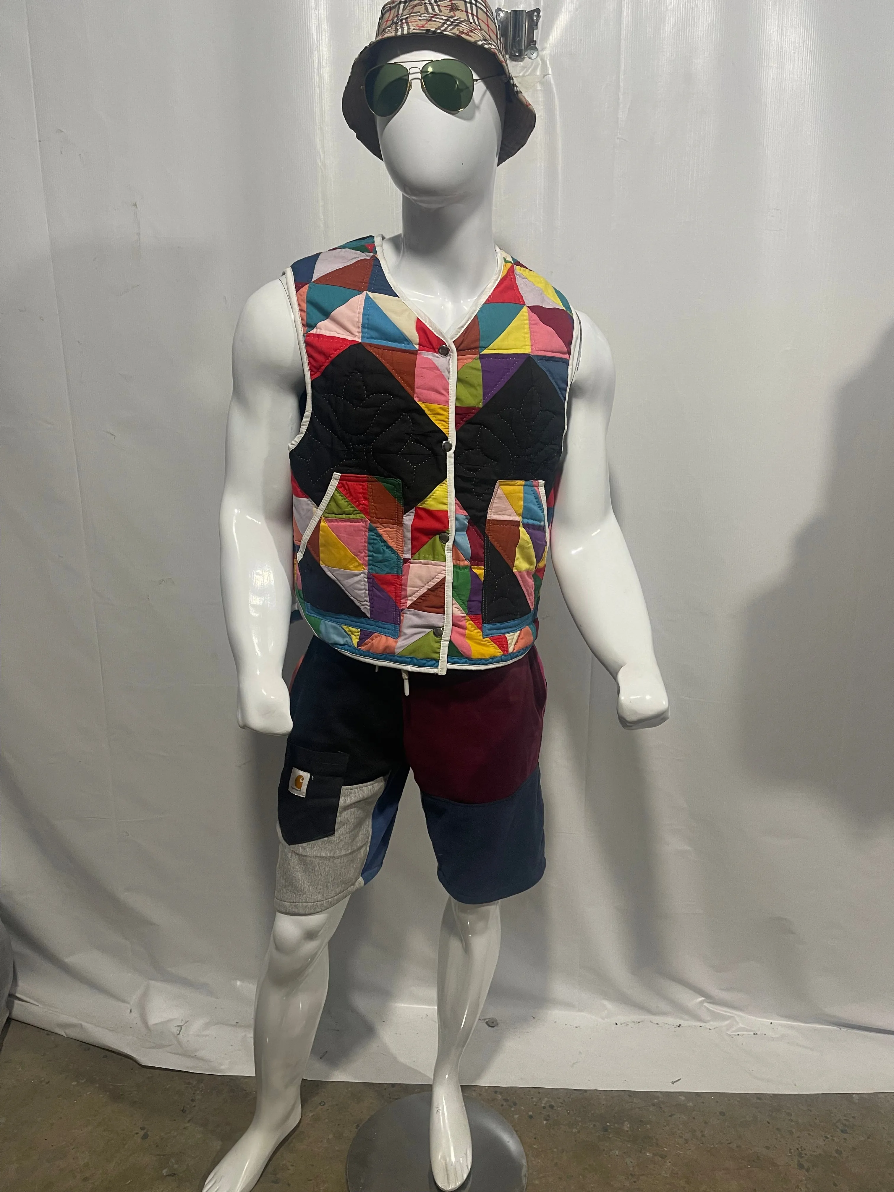 Quilted vest made from quilt