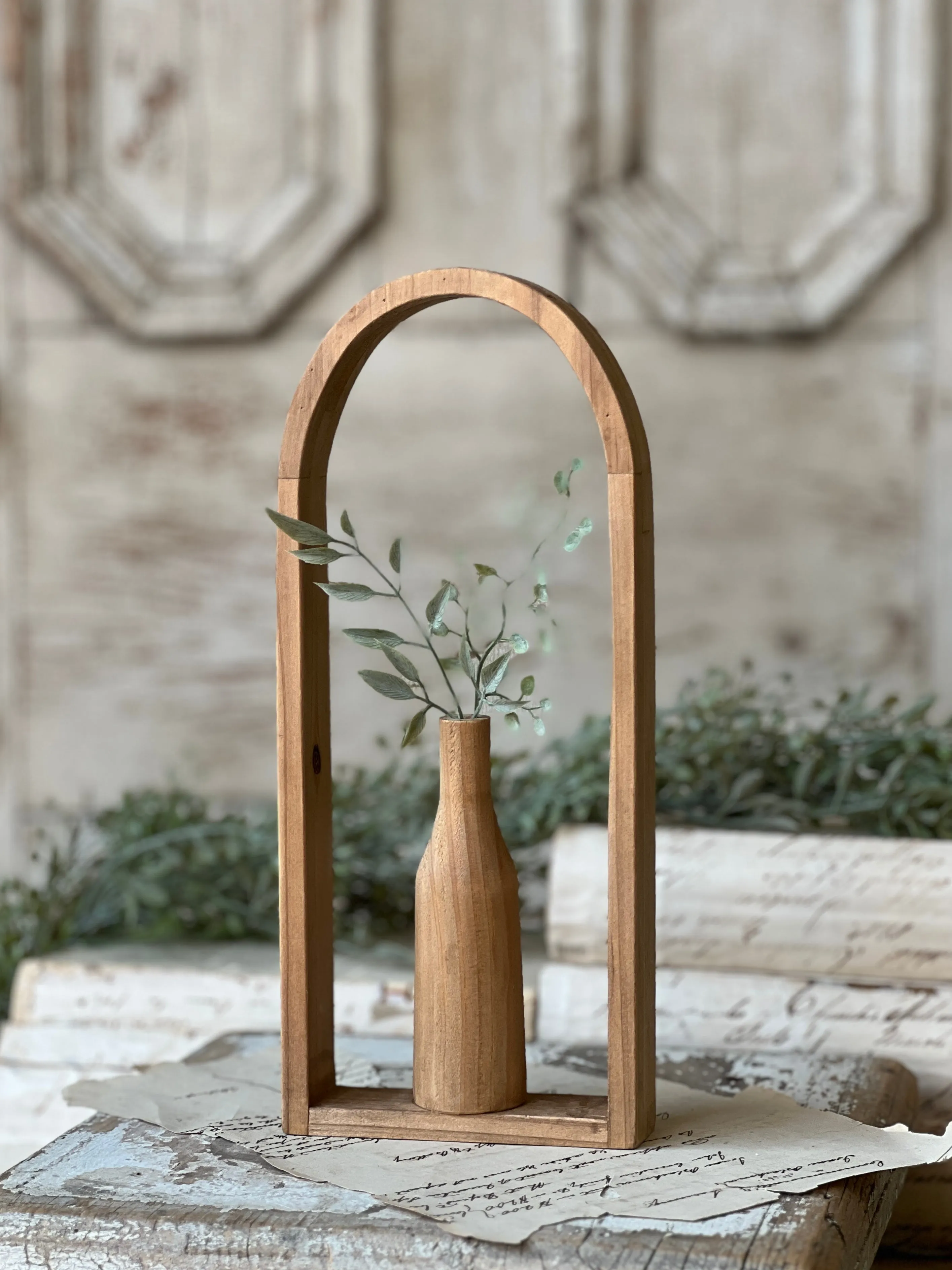 Vignette Holder | 11.75" | NOT CURRENTLY IN STOCK-New For Spring 2025!