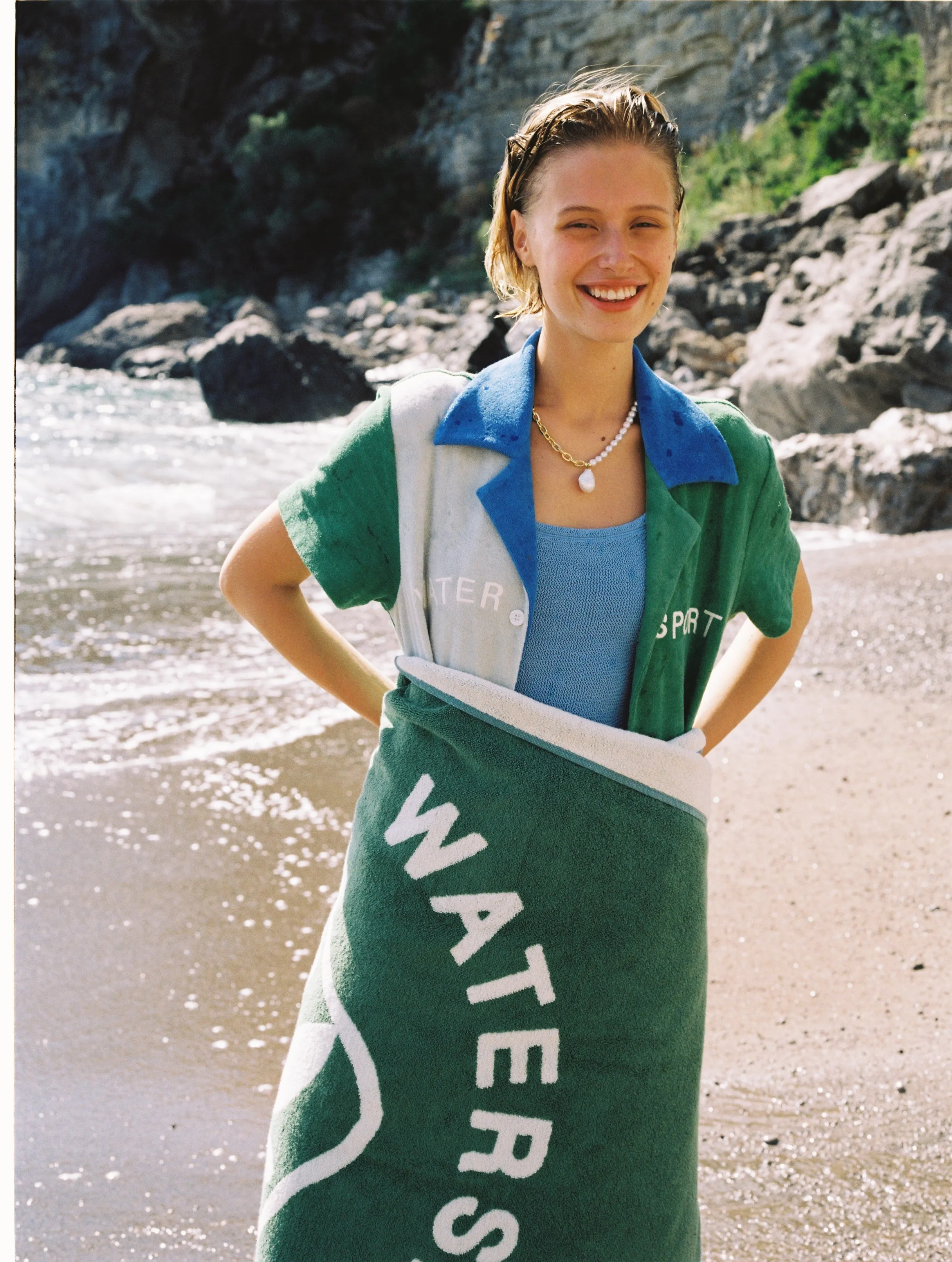 'Water Sport' XL Picnic Towel x Hôtel Magique