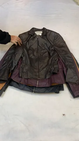 Y2K Vintage Leather Jackets – Bold & Timeless Outerwear (GRV-10-133)