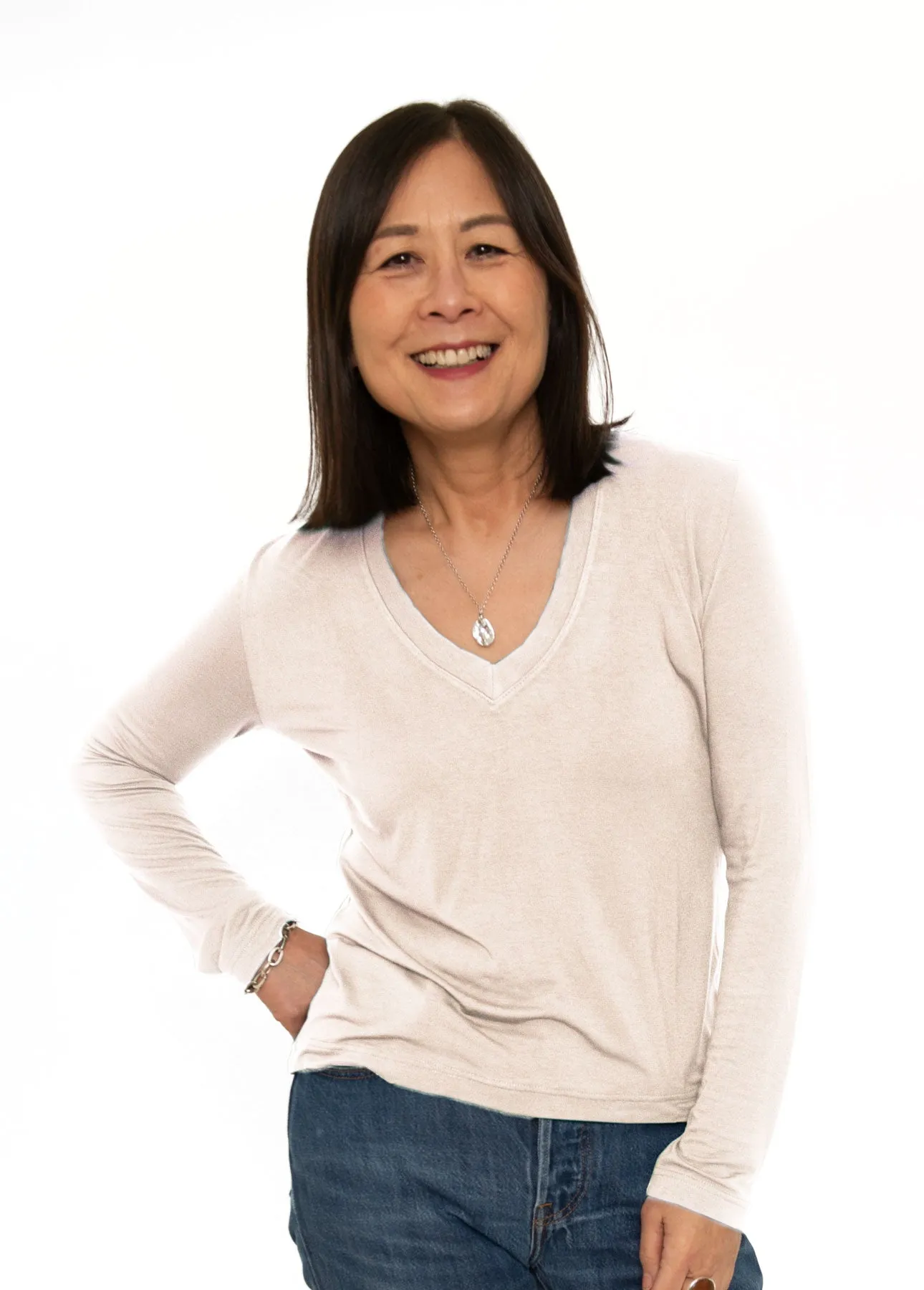 Zoe Long Sleeve V Neck